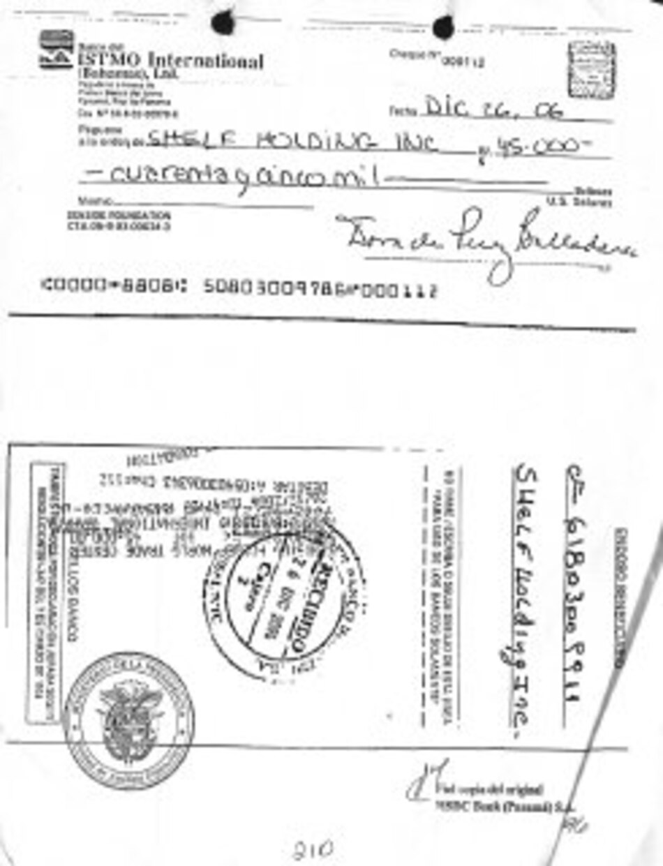 Fuentes insisten que fundación movió más de $176 millones