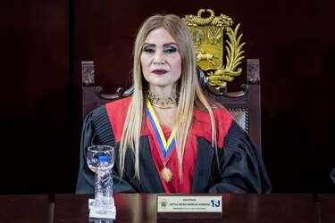 La Unión Europea advierte que Maduro carece de legitimidad y amplía lista de sanciones