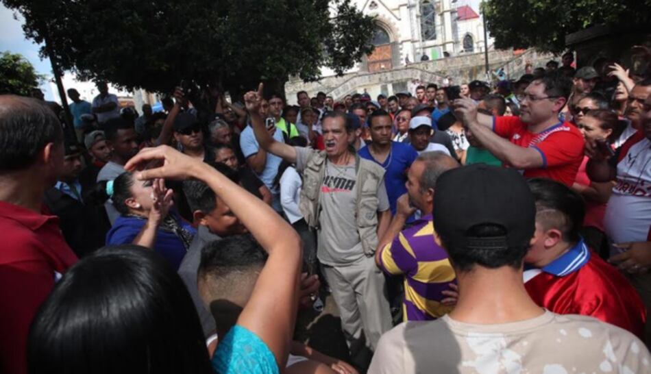 Costa Rica: realizan protesta xenofóbica contra nicaragüenses