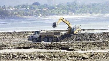 Colectores de almejas rechazan excavación