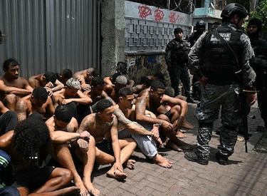 Un megaoperativo contra el grupo criminal Comando Vermelho en Río de Janeiro deja al menos 64 muertos y 81 detenidos