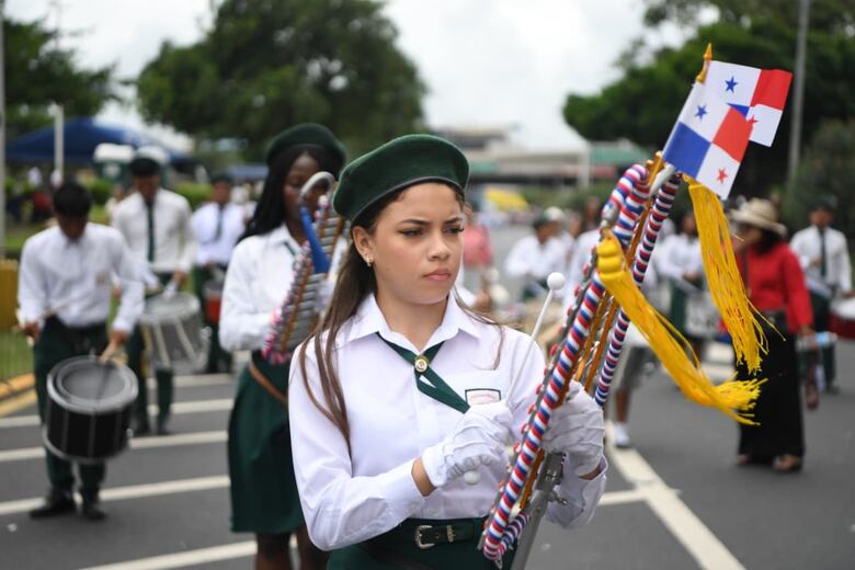 Panamá celebra el Día de los Símbolos Patrios con desfiles en el Casco Antiguo y Vía España
