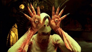 Doug Jones: La sonrisa detrás de los monstruos