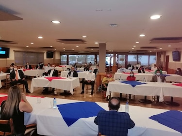 Ministras desafiaron normas de cuarentena