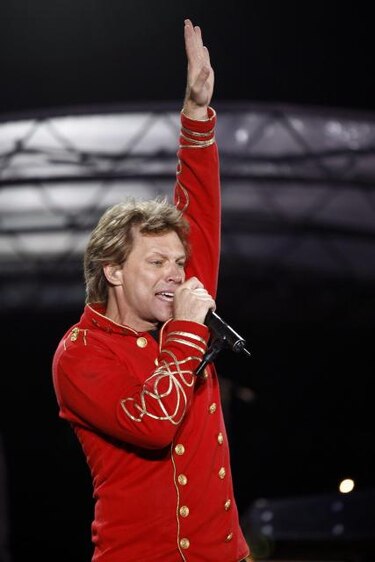 Bon Jovi interpretó desde los clásicos hasta sus nuevos temas