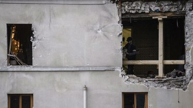 La prima del presunto cabecilla de atentados parisinos no activó artefacto explosivo