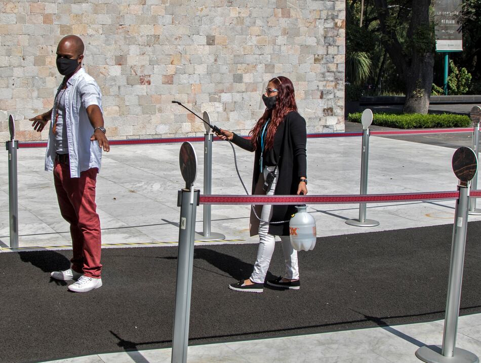 México supera el millón de contagios de covid-19