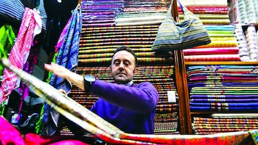 La guerra acaba con la tradición