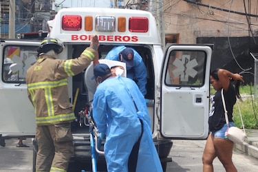 Una mujer resulta con quemaduras tras la explosión de un tanque de gas en Colón