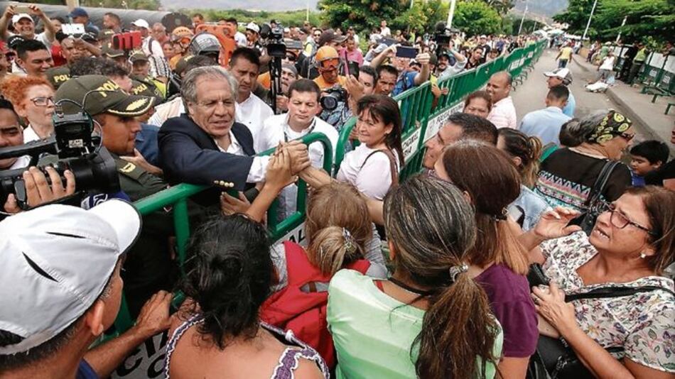 Resurge propuesta de una intervención militar para sacar a Venezuela de la crisis