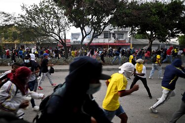 Vicepresidenta de Colombia asegura que los responsables de muertes durante las protestas irán ante la justicia