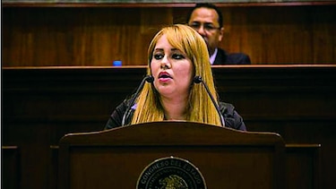 Diputada es vinculada con Joaquín Guzmán