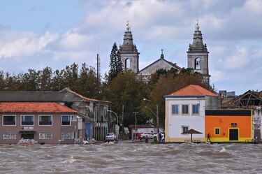 CAF anuncia $746 millones en ayudas y préstamos por las inundaciones en Brasil
