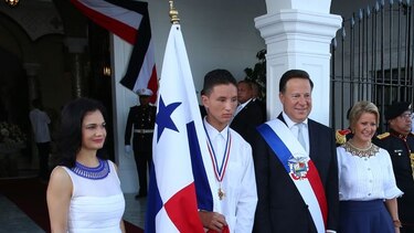 Honores a los símbolos patrios