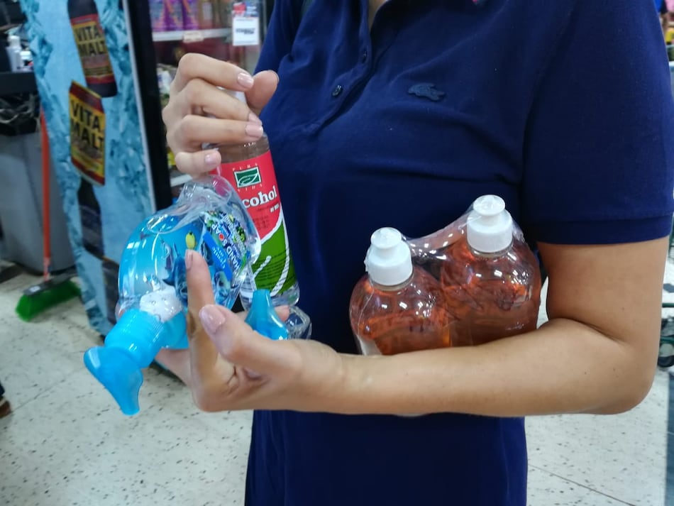 Comercios racionalizan productos por cada cliente