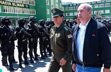 Fiscal boliviano ordena detención de dos ministros de expresidenta Áñez; uno de ellos se encuentra en Panamá