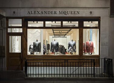 Alexander McQueen vuelve a la londinense Savile Row