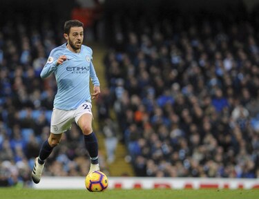 Manchester City suma 12 victoria en 14 fechas