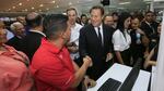 Presidente participa de la primera compra bajo nuevo régimen libre de impuestos en Colón