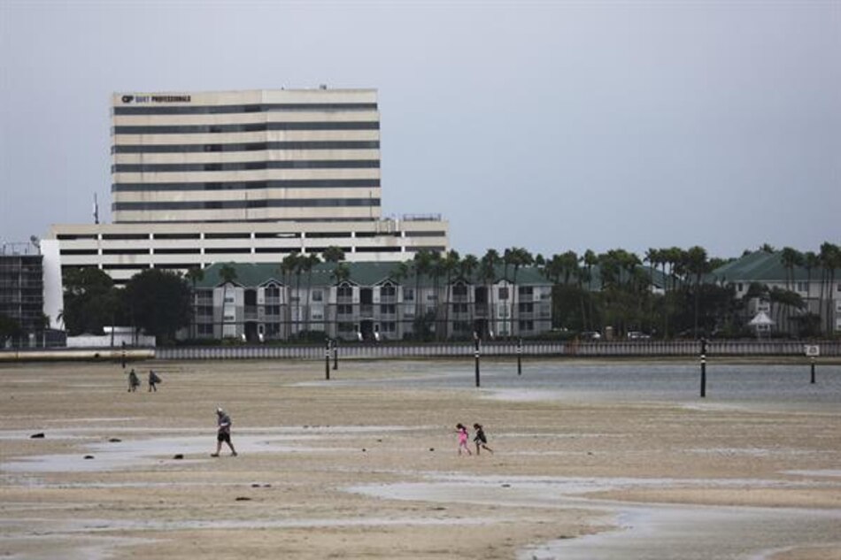 El poderoso huracán Ian sigue ‘atacando’ la Florida y se dirige al centro con categoría 3