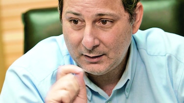 Juez confirma orden de conducción de Salomón Shamah