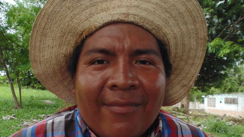 Indígenas y campesinos bloquean la Interamericana en protesta por hidroeléctricas