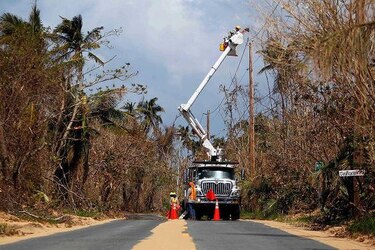 Estados Unidos levanta restricciones de carga para ayudar a Puerto Rico