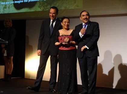 Protectora de la piel del albino guna