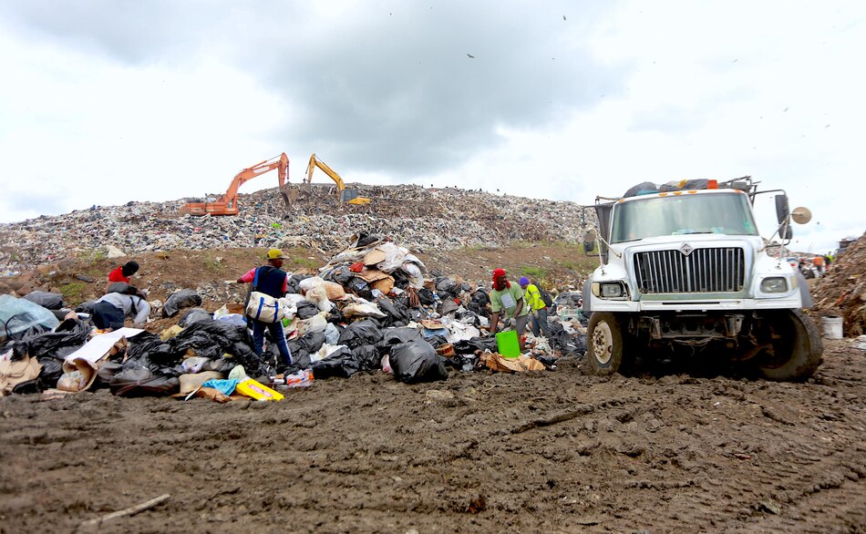 AAUD contrata firma especializada para enfrentar a Urbalia en arbitraje millonario