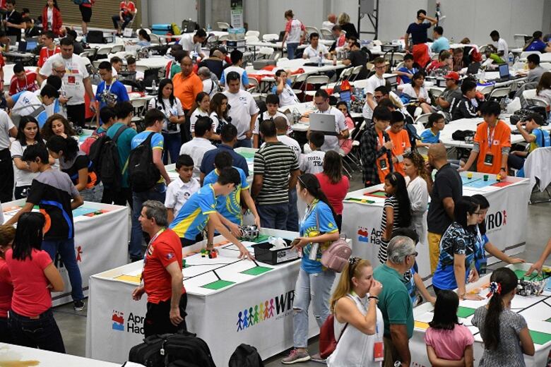 Panamá compite  en la Olimpiada Mundial de Robótica