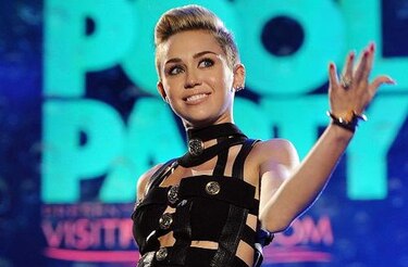 A Miley Cyrus no le gusta el anillo de compromiso que le regaló Liam Hemsworth