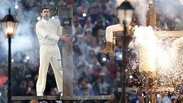 6 poderosos mensajes de Bad Bunny durante su actuación en el Super Bowl