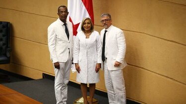 Yanibel Ábrego se reelige como presidenta de la Asamblea, con los votos del PRD y CD