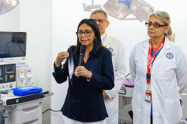 Delcy Rodríguez anuncia desbloqueo de activos venezolanos en Estados Unidos tras diálogo con Trump