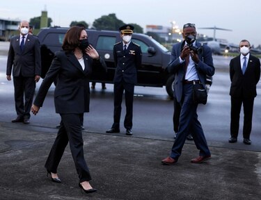 Viaje de vicepresidenta de Estados Unidos a Hanói retrasado a causa de ‘incidente sanitario’