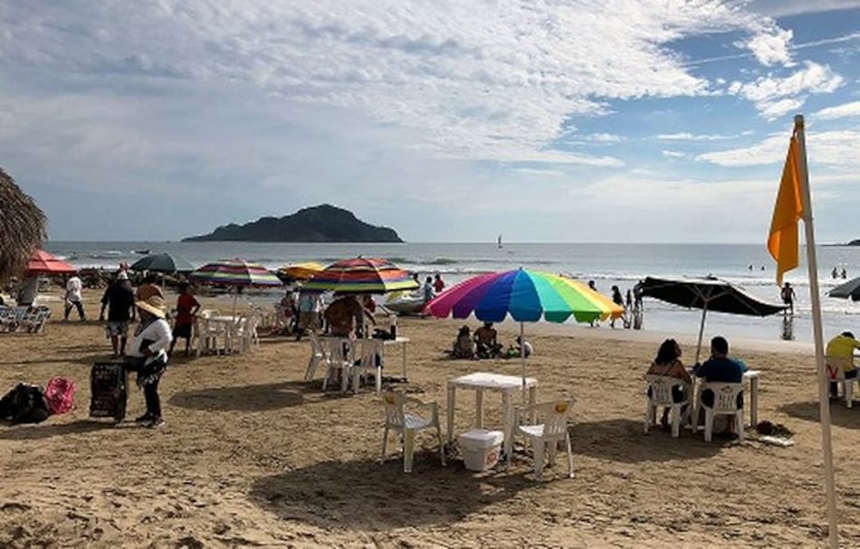 Huracán Willa se fortalece a categoría 4 en el Pacífico frente a México