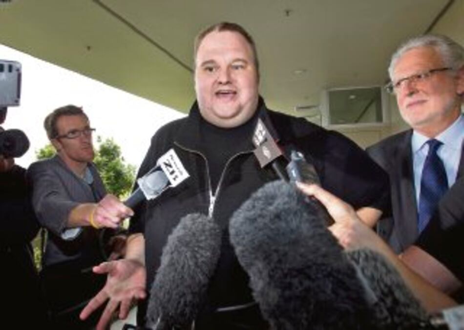 Dotcom celebra su detención con un álbum