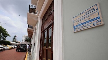 Juez anula orden de indagar a Fotis Lymberópulos