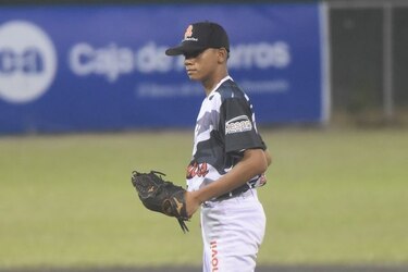 Los Santos, primer clasificado a las semifinales en el béisbol juvenil