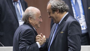 Platini anuncia oficialmente su candidatura a la presidencia de la FIFA