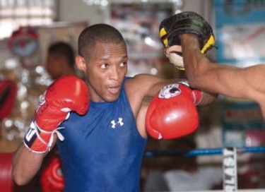 El excampeón mundial panameño Celestino ‘Pelenchín’ Caballero fue detenido en Miami