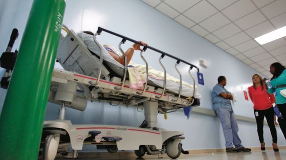 Atención de salud pública, inhumana e injusta