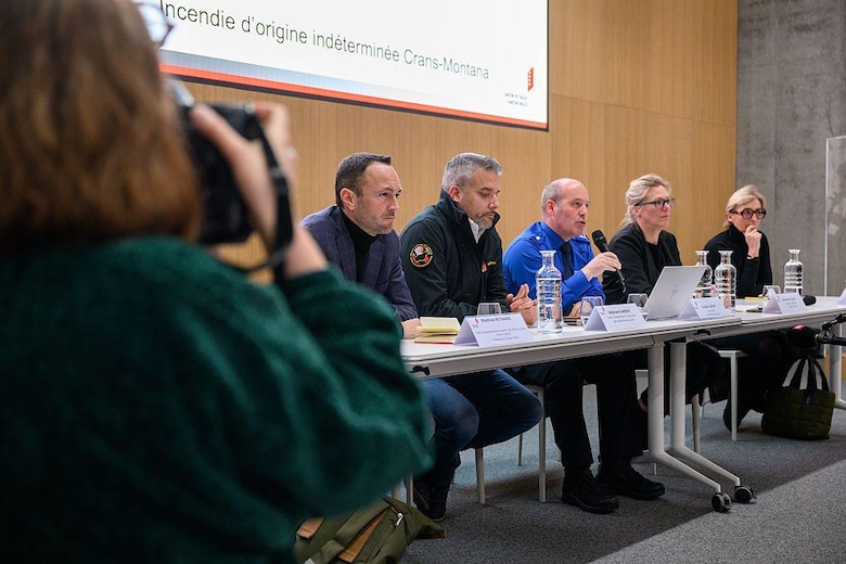 Decenas de muertos y al menos 100 heridos tras un incendio en un centro turístico de esquí en Suiza