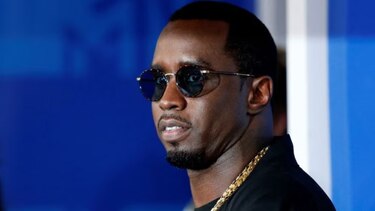 Exnovia de Diddy que planeaba testificar contra él pide al juez su libertad bajo fianza