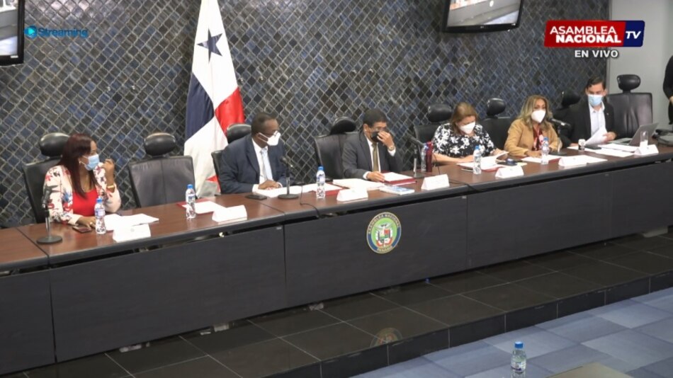 Comisión de Credenciales: sin consenso en propuesta que busca descontar salario a diputados que no acudan a laborar