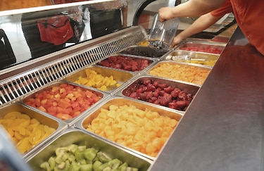 Restaurantes se preparan para cerrar