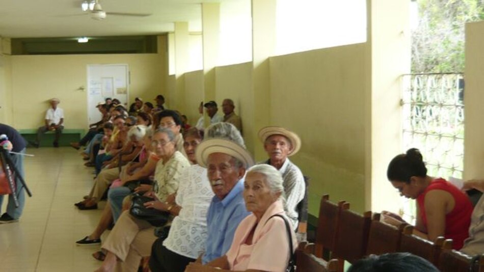 Empresa reanuda distribución de alimentos en hospital Anita Moreno