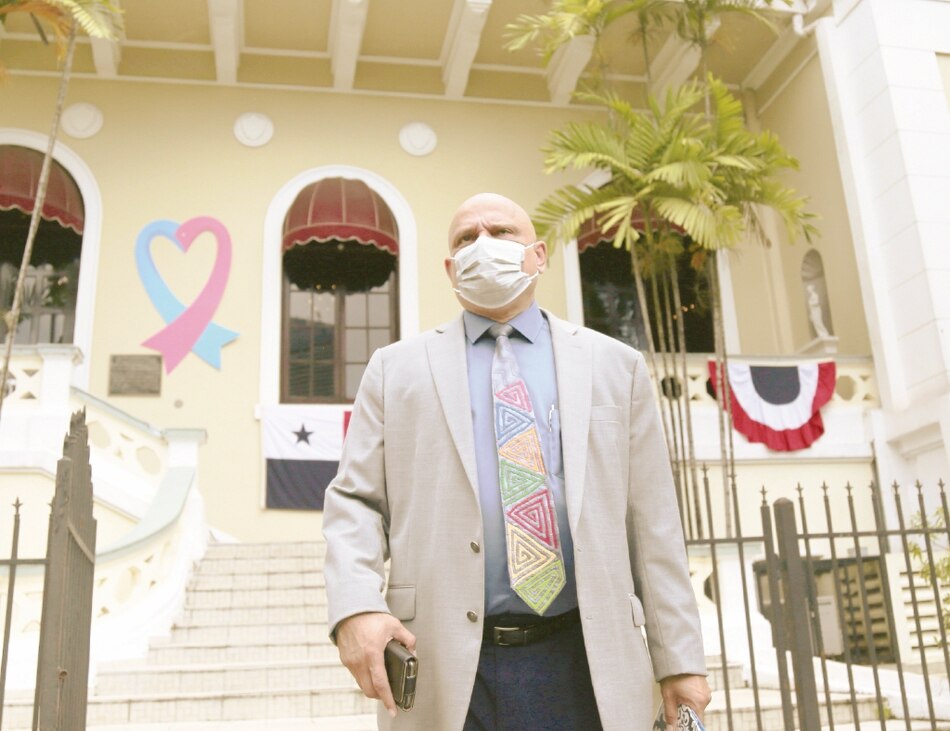 Presentan denuncia por la feria de dádivas