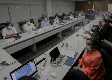 Gabinete decreta ‘estado de emergencia ambiental’; reubicarán a familias en riesgo