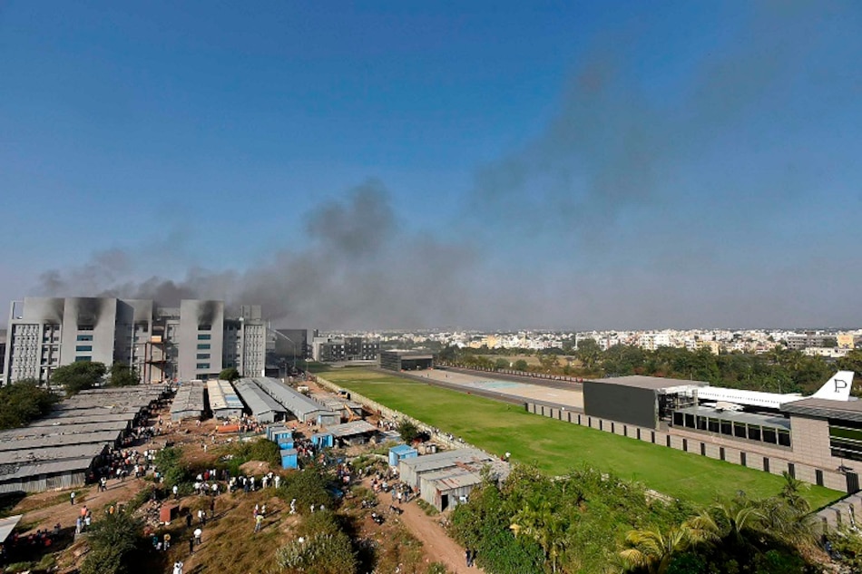 Incendio en sede del mayor fabricante de vacunas del mundo, situado en India
